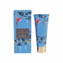 Rinkinys rankoms Heathcote & Ivory Vintage Fabrics & Flowers Mini Hand Cream Trio, rinkinį sudaro trys rankų kremai, 3 x 30 ml